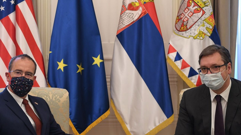 Predsednik Vučić upoznao je ambasadora SAD sa paketom mera za oporavak srpske ekonomije